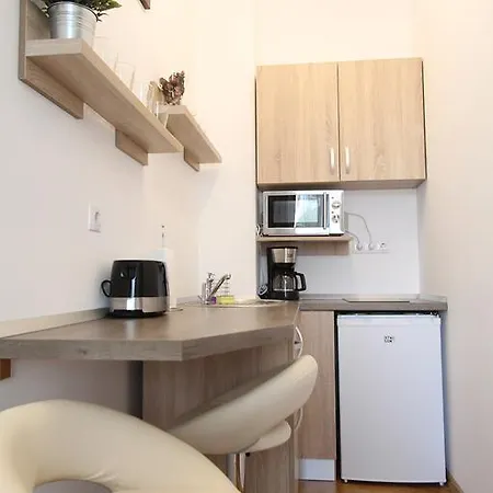 סיביו Central Parc Studios מראה חיצוני תמונה